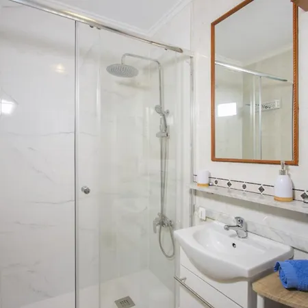 Alegria Id100 Apartment